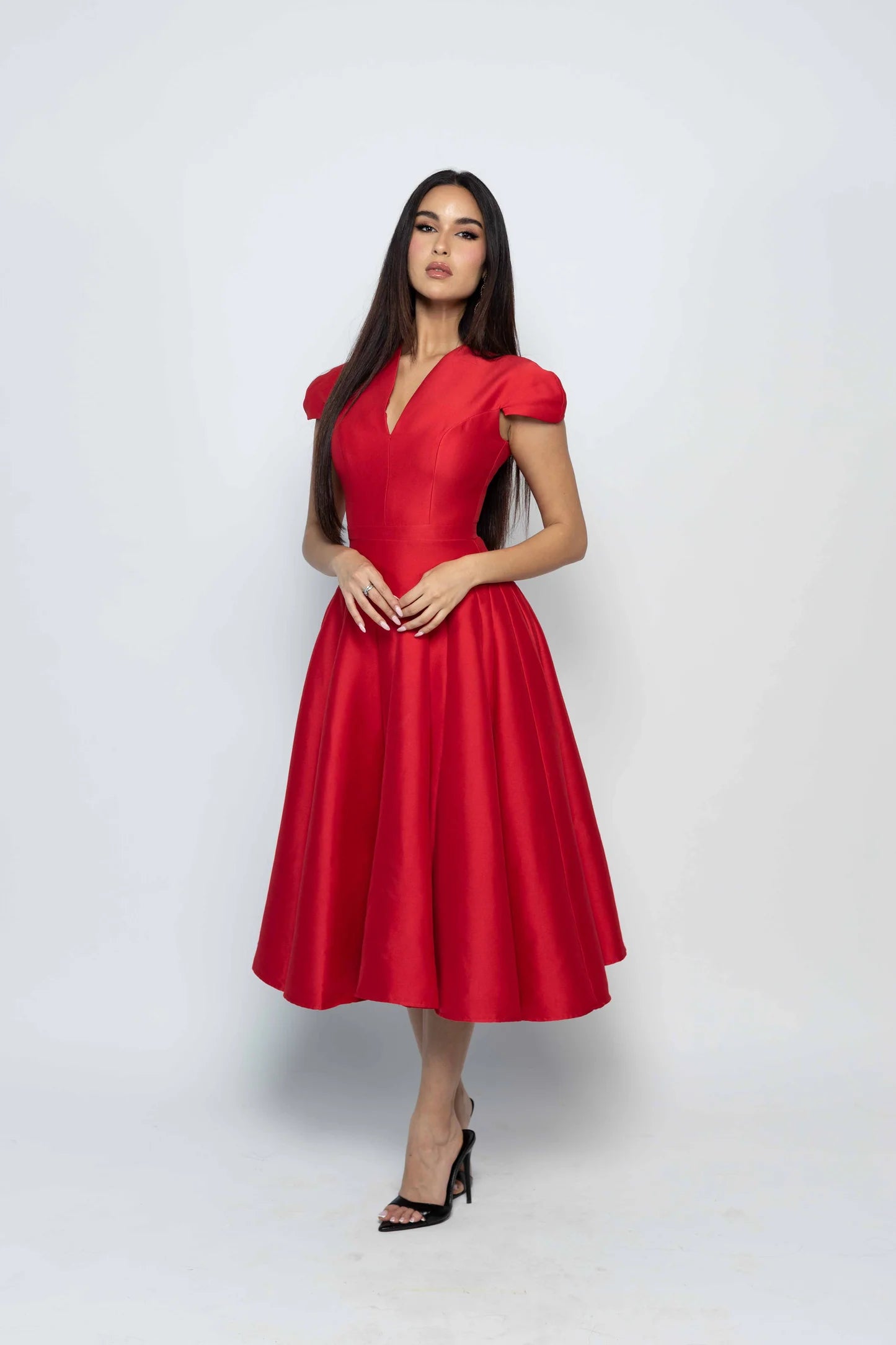 Bourgeoise – O Vestido de Elegância Esculpida